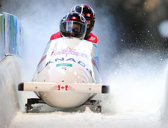 Бронза Зубкова и Воеводы в бобслее (18 фото)