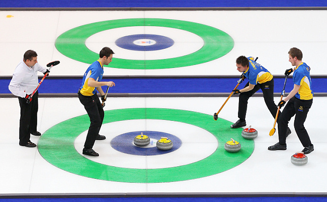 Канадцы оставили себе золото в керлинге (20 фото)