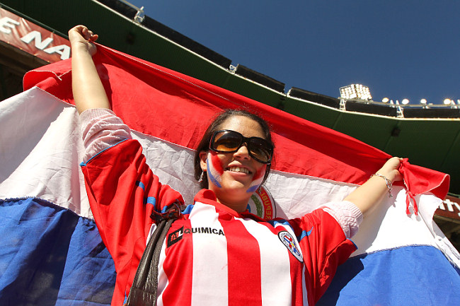 ЧМ-2010. Словакия — Парагвай 0:2