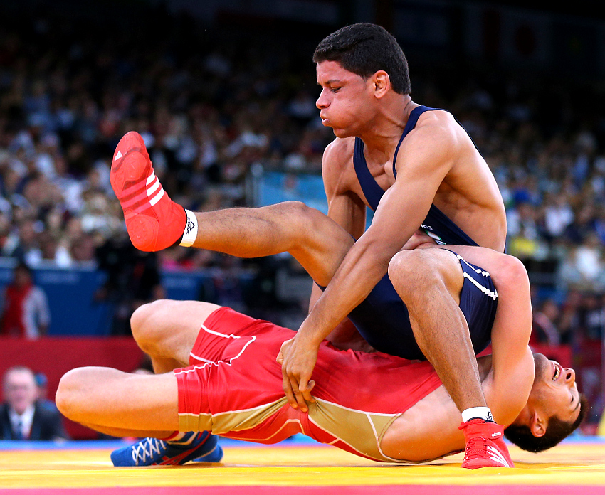 Бронза борца Заура Курамагомедова