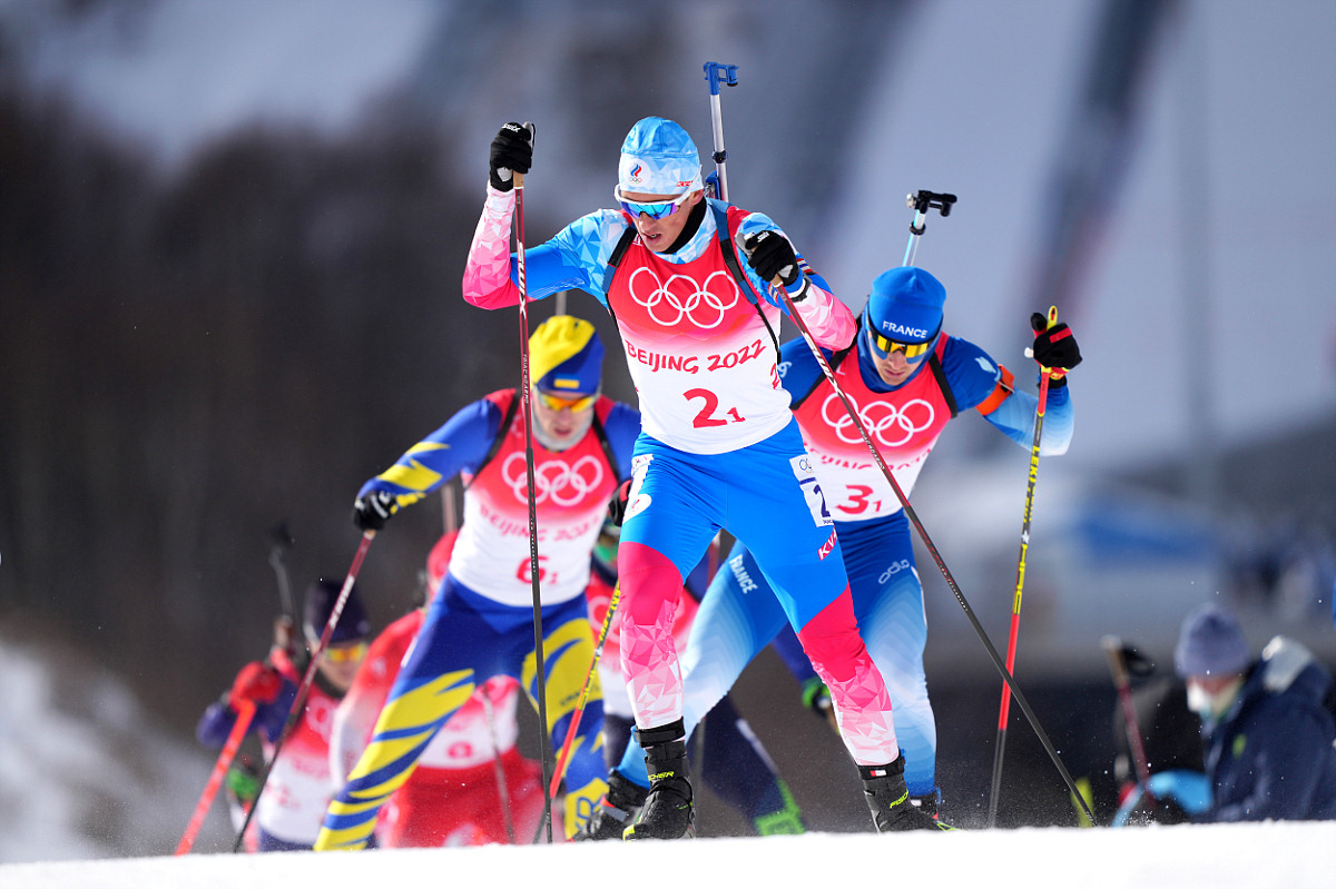 Серебро в коньках и бронза в биатлоне