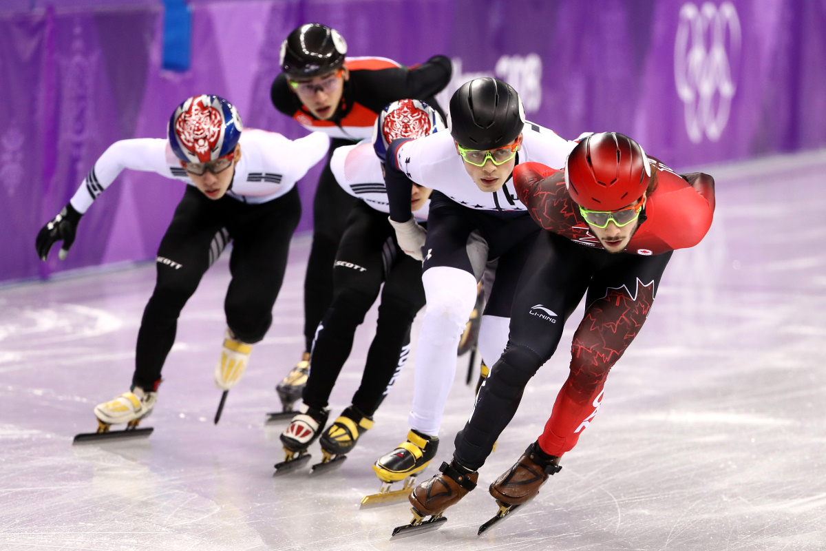 Победа Самуэля Жирара в шорт-треке на 1000 м