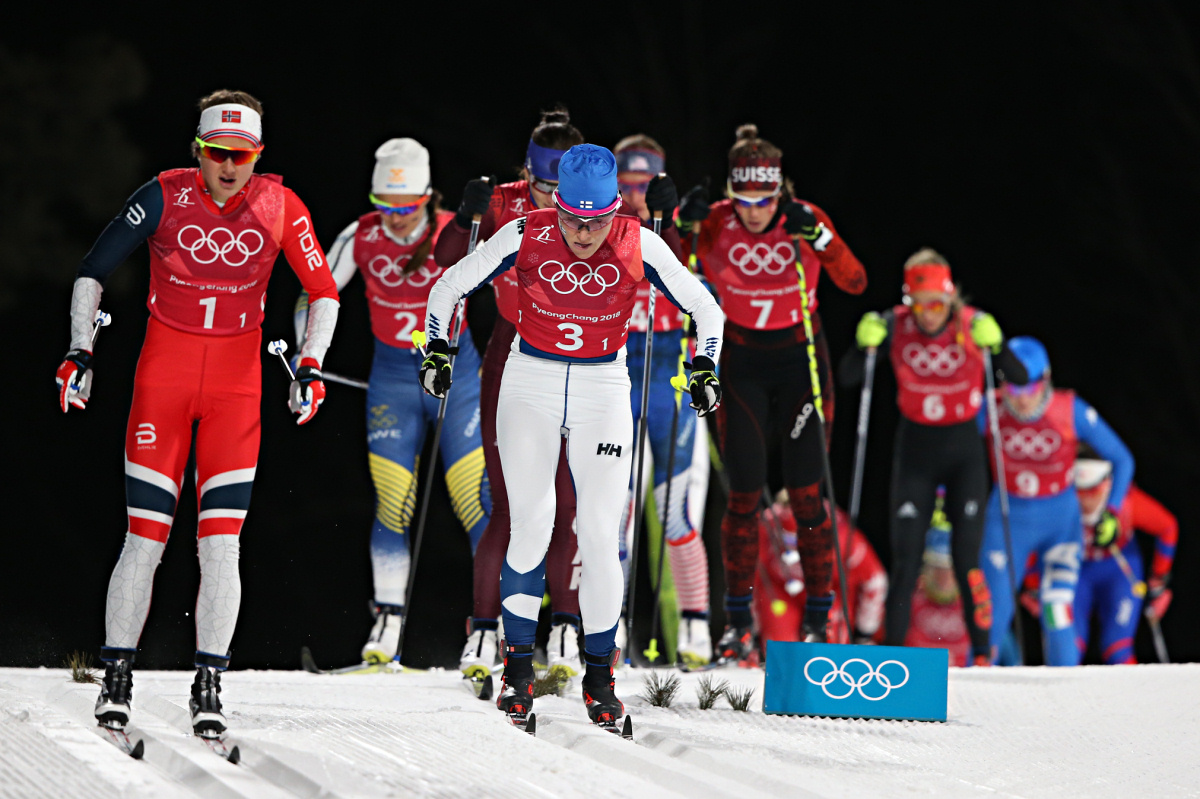 Победа норвежских лыжниц и бронза россиянок в эстафете
