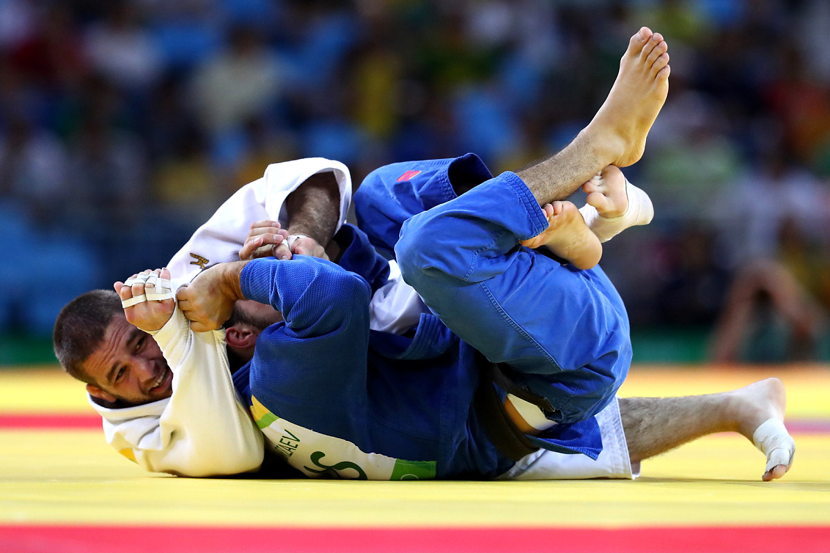 Золото россиянина Халмурзаева в дзюдо