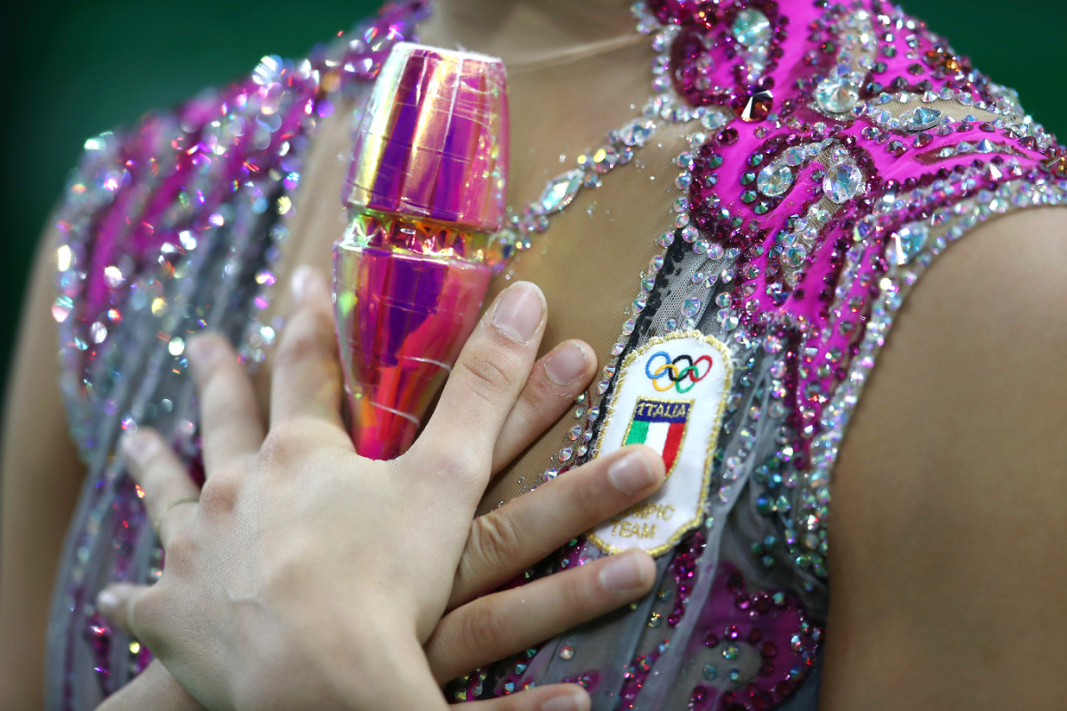 Выступления художниц в группах. Квалификация