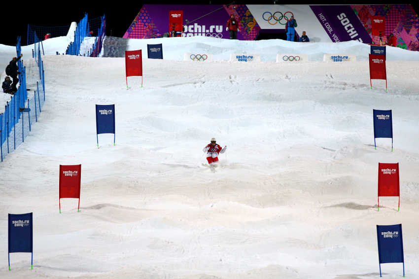 Бронза Александра Смышляева в могуле
