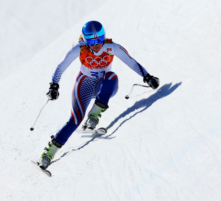 Два золота в скоростном спуске горнолыжниц