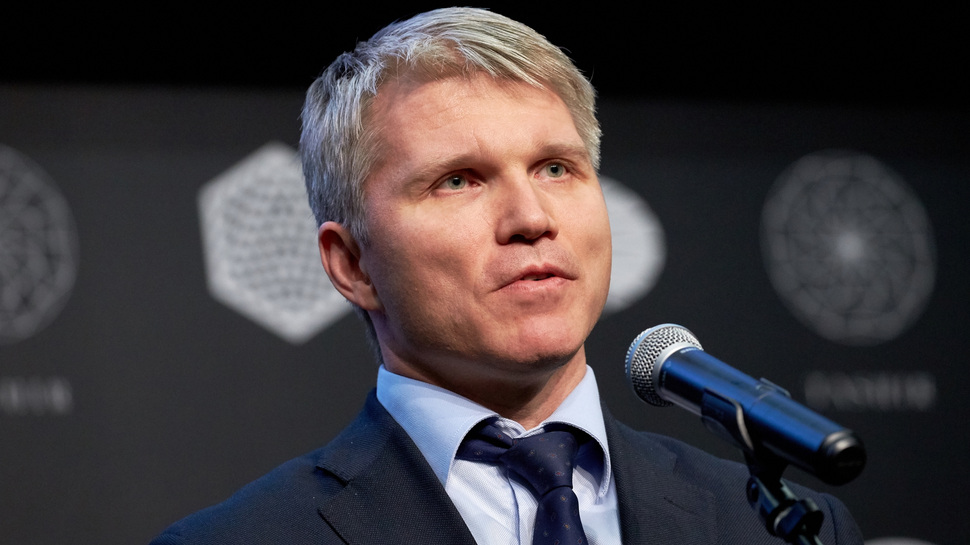 Павел Колобков