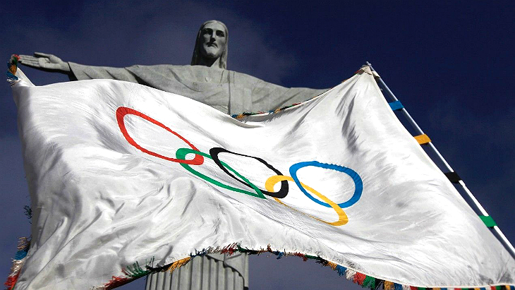 Олимпийский флаг в Рио
