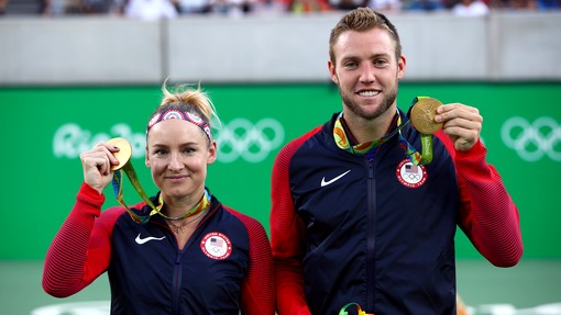 Бетани Маттек-Сэндс и Джек Сок