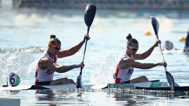 Кира Степанова и Елена Анюшина