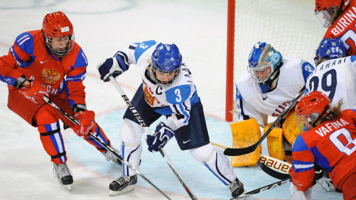 Женская сборная России не сумела выйти из группы, заняв третье место.