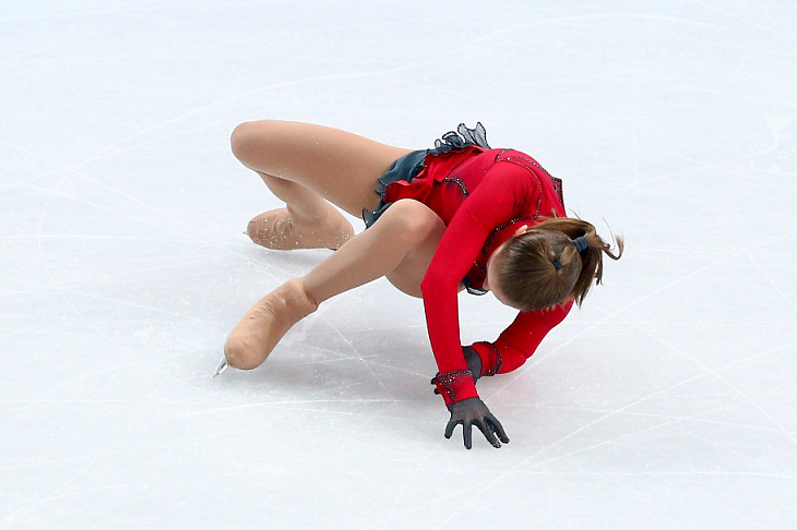 Падение Юлии Липницкой в произвольной программе Сочи-2014