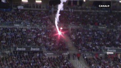 «Это птица? Это самолет?....Нет, это файер!»