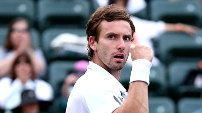 Эрнест Гулбис