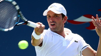 Жюльен Беннето