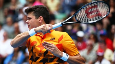 Милош Раонич