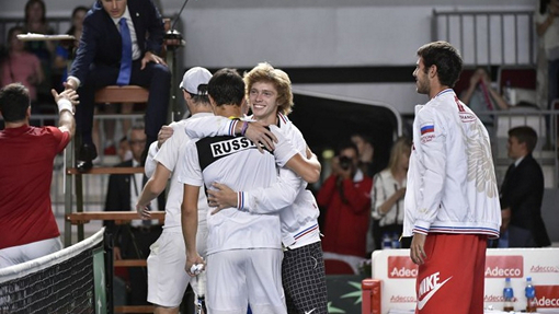 Андрей Рублев принимает поздравления