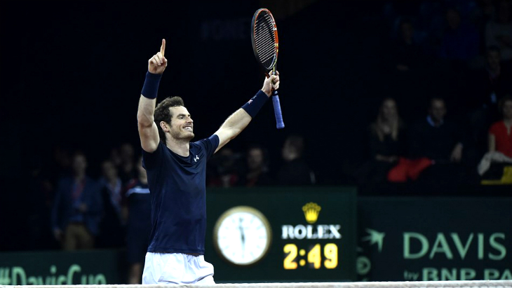 Энди Мюррей празднует победу