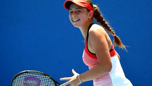 Елена Остапенко