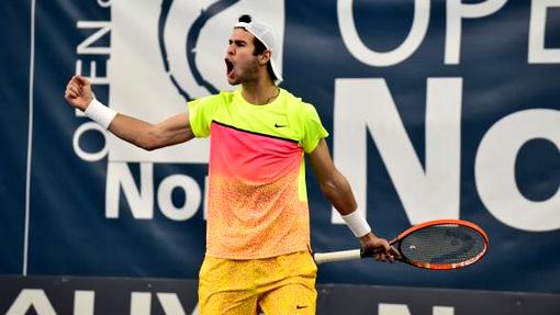 Карен Хачанов