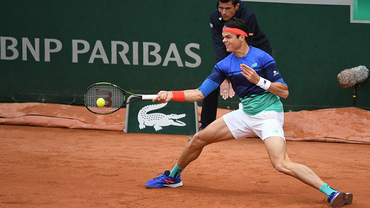 Милош Раонич