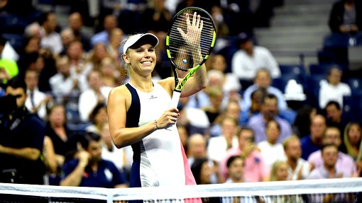 Каролин Возняцки