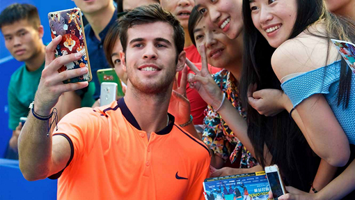 Карен Хачанов