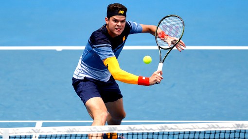 Милош Раонич