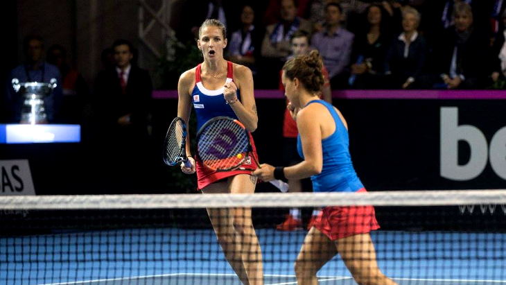 Каролина Плишкова и Барбора Стрыцова