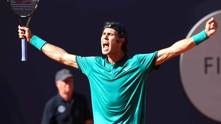 Карен Хачанов