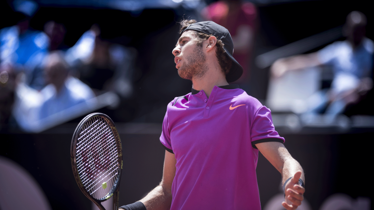 Карен Хачанов