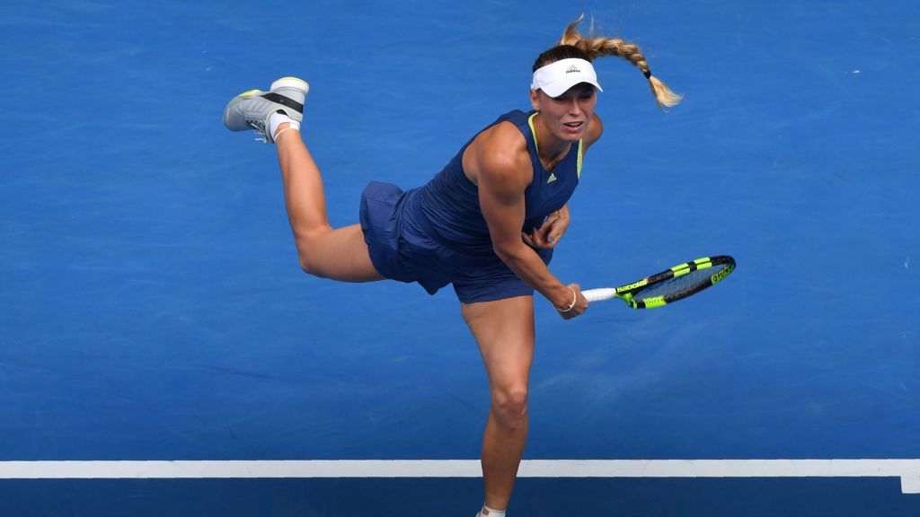 Каролин Возняцки