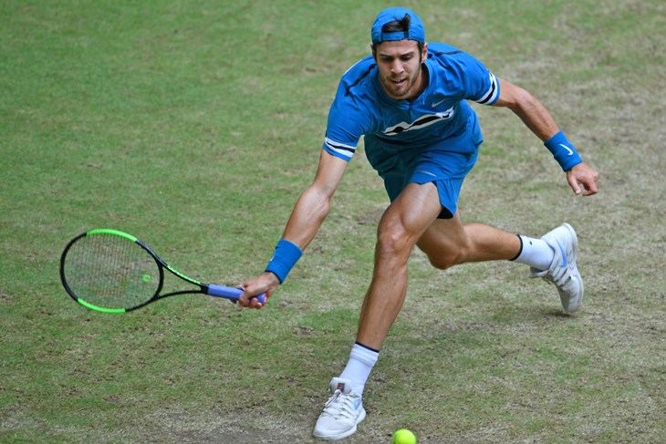 Хачанову не удалось защитить очки