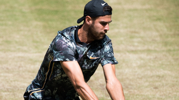 Карен Хачанов