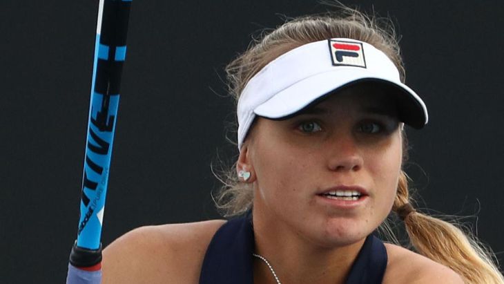 София Кенин