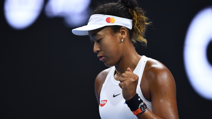 Наоми Осака