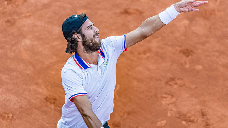 Карен Хачанов