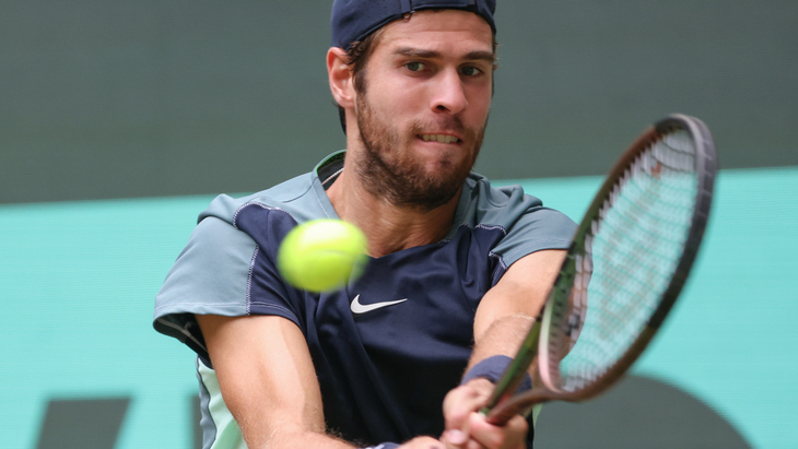 Карен Хачанов