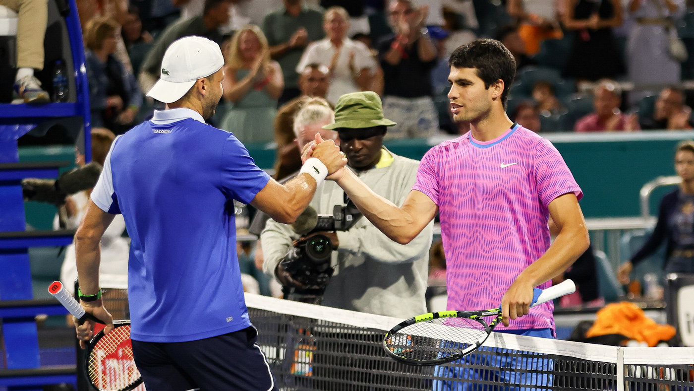 Карлос Алькарас проиграл второй подряд матч против Григора Димитрова