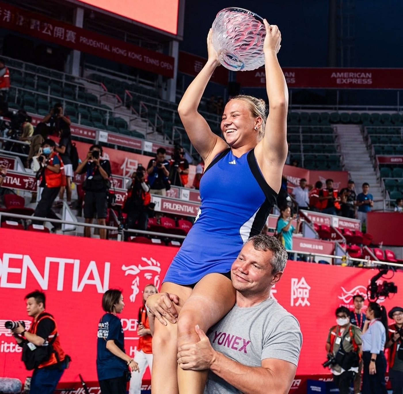 Диана Шнайдер после победы в Гонконге