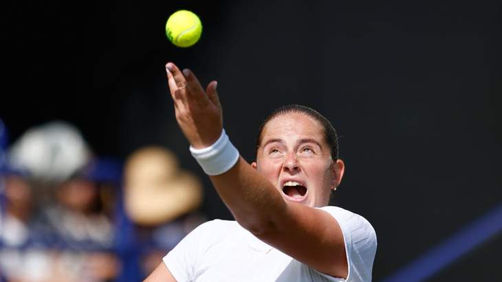 Елена Остапенко