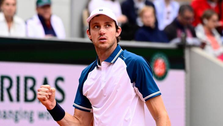 Николас Харри