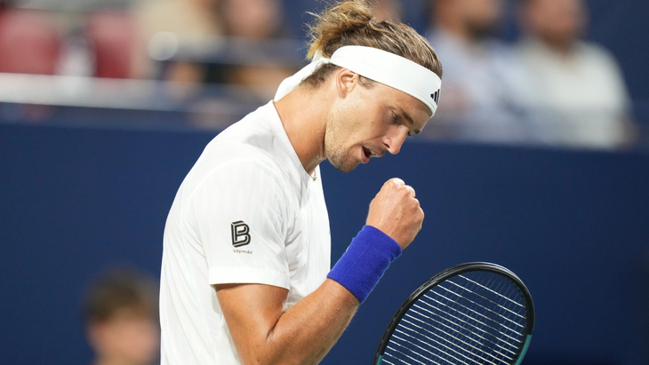 Александр Зверев