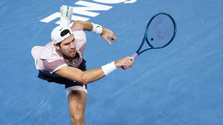 Карен Хачанов