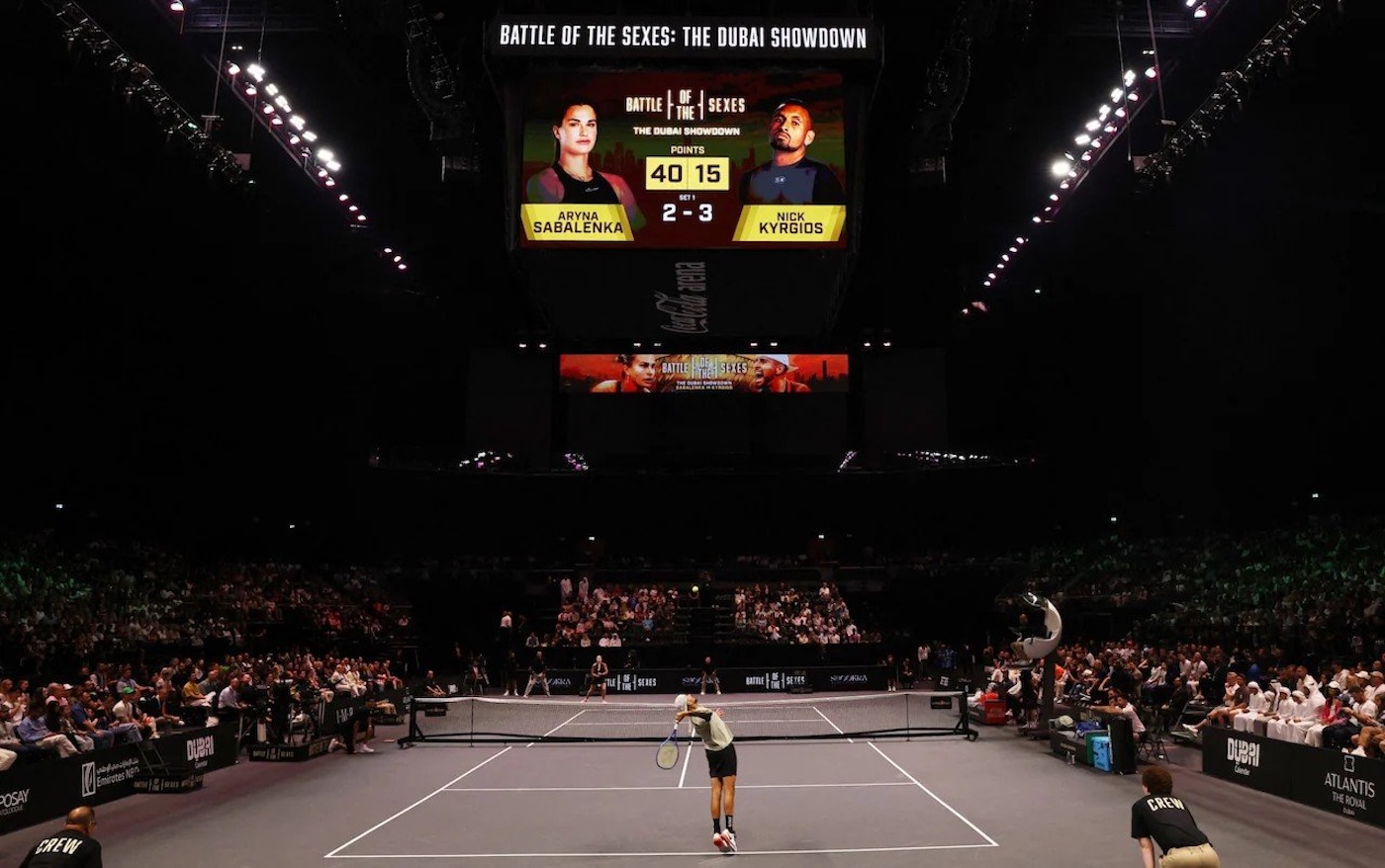 Арина Соболенко проиграла Нику Кирьосу в «Битве полов»