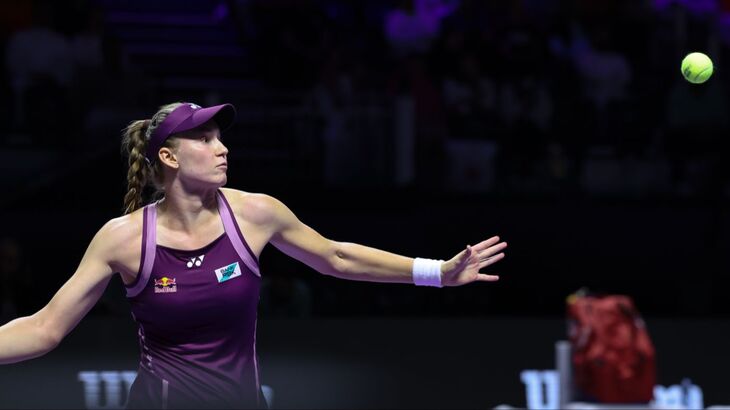 Елена Рыбакина