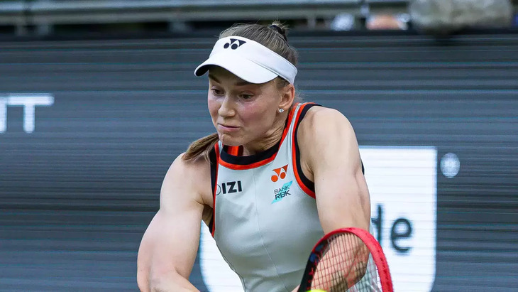Елена Рыбакина