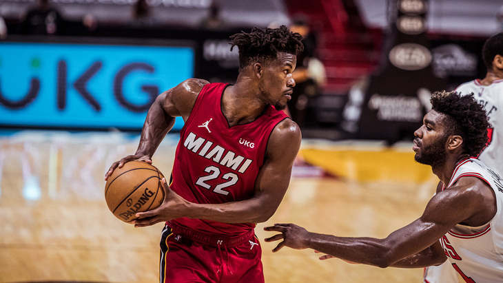 Джимми Батлер