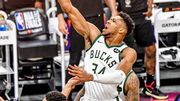 Яннис Адетокунбо